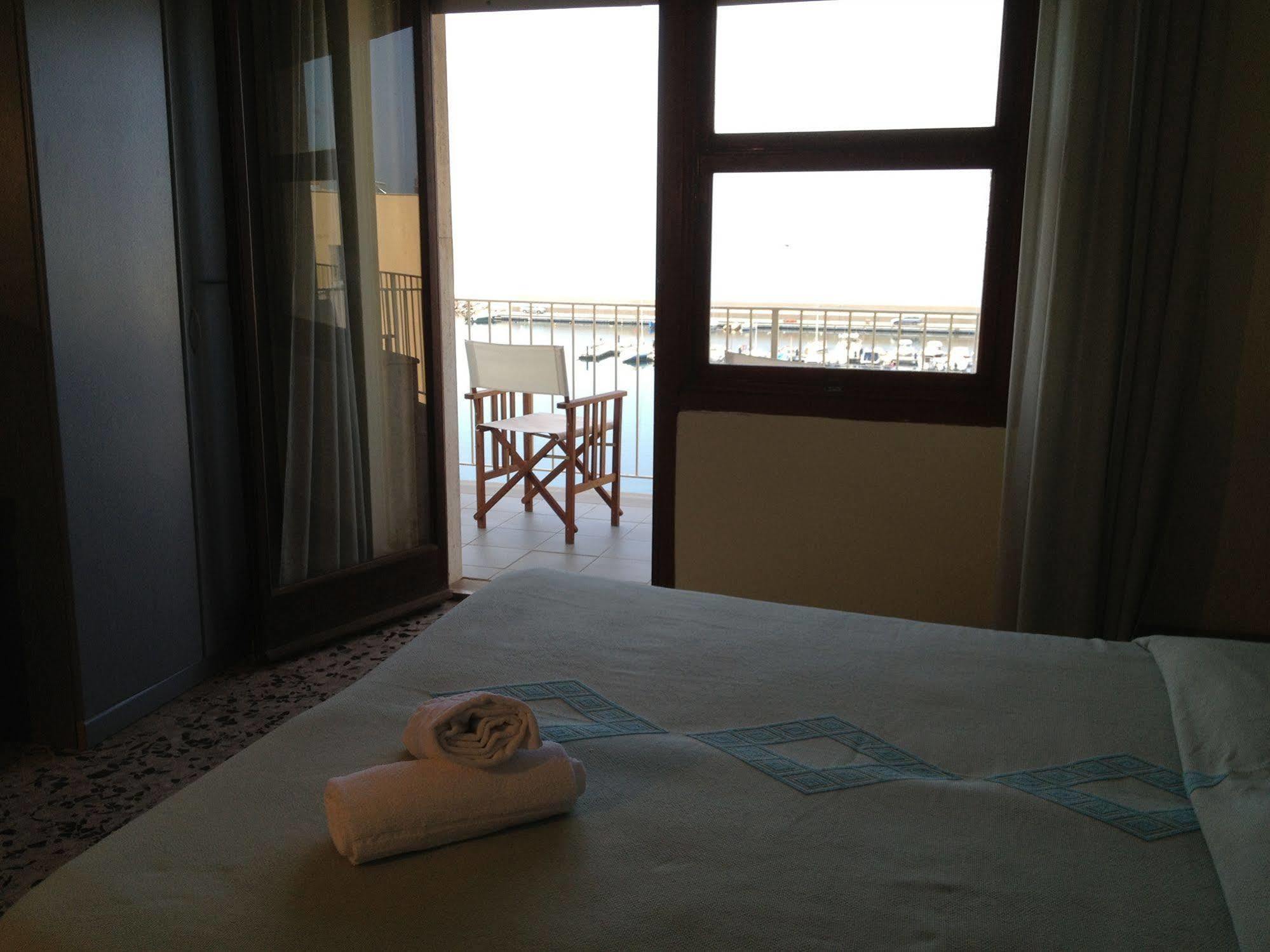Panorama Hotel Portoscuso Luaran gambar